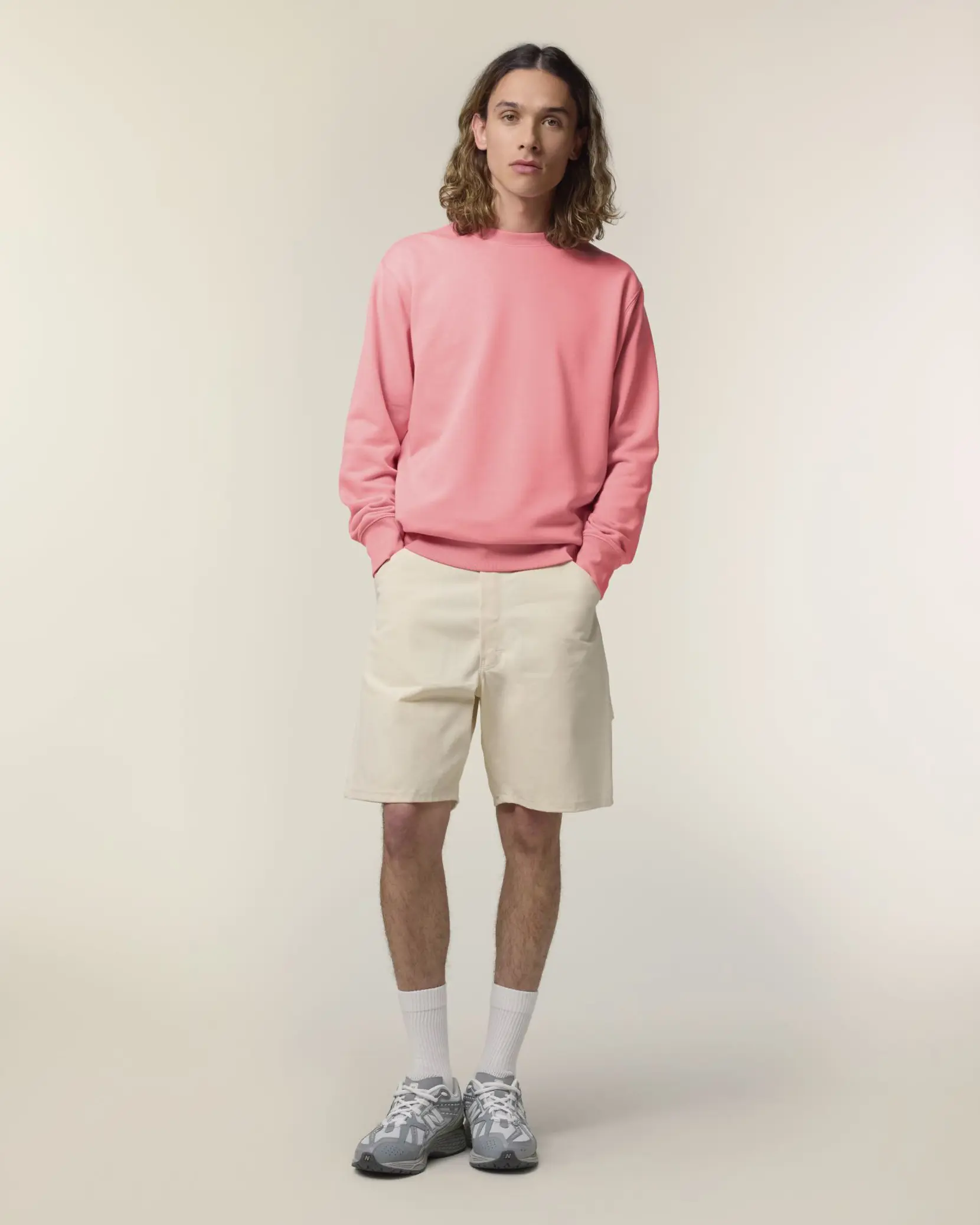 Bild på Matcher The iconic mid-light unisex medium fit crewneck sweatshirt