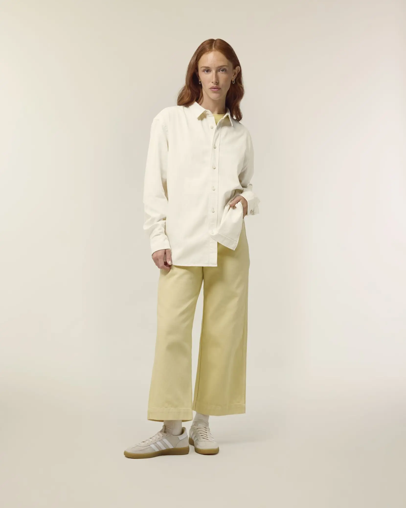 Bild på Worker Shirt The Unisex Relaxed Shirt