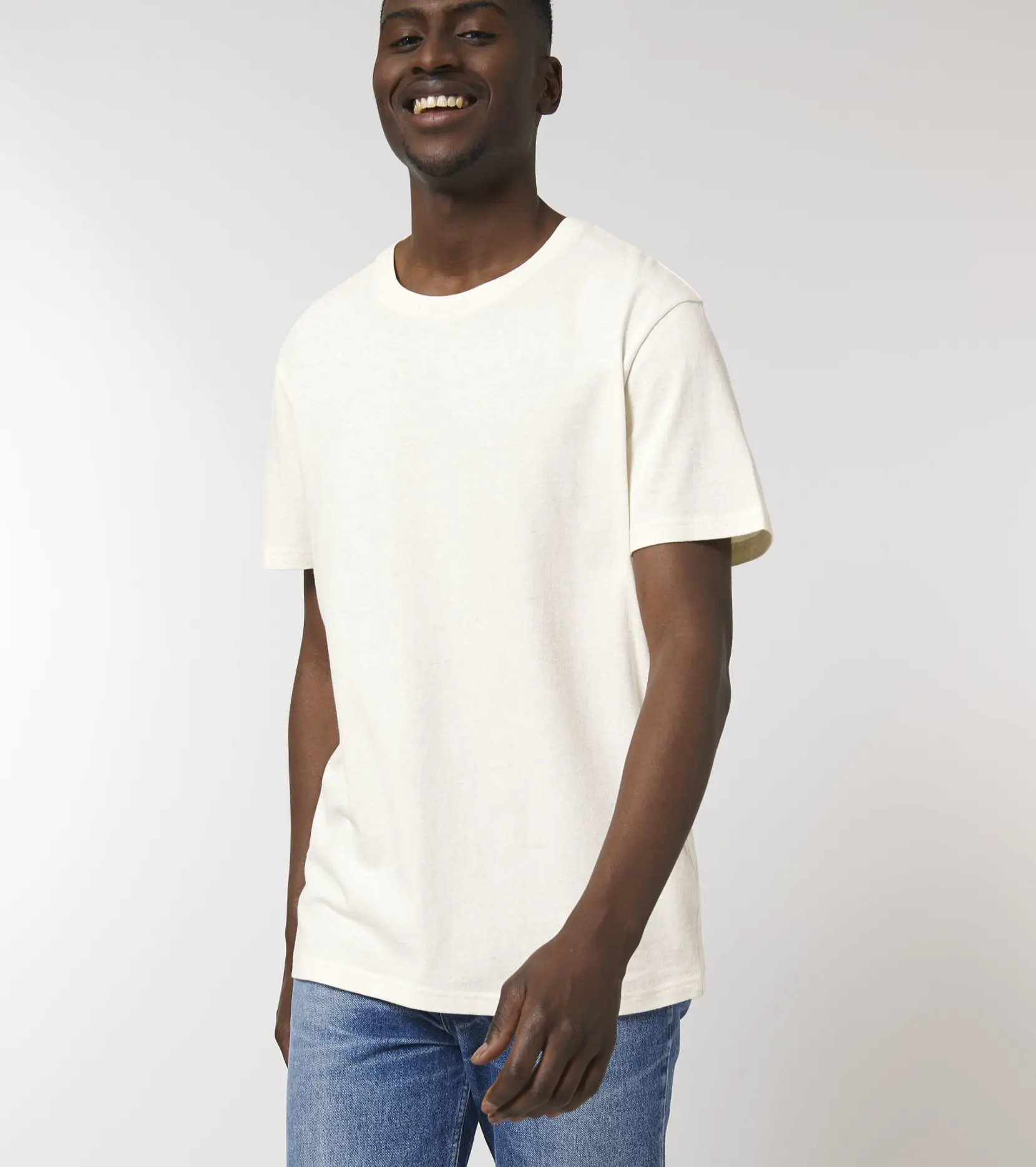 Bild på RE-Creator The unisex recycled t-shirt