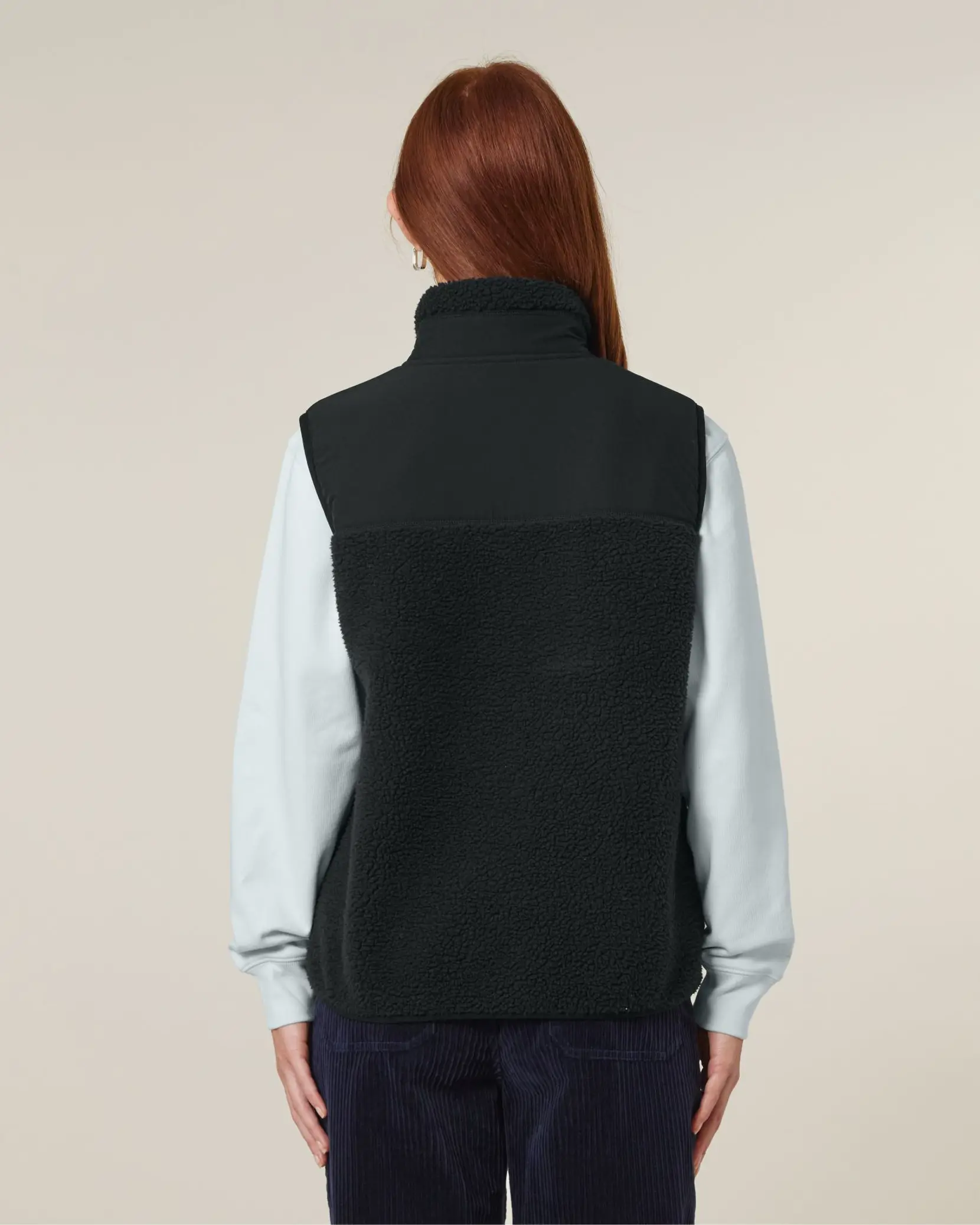 Bild på Liner The unisex sleeveless sherpa jacket