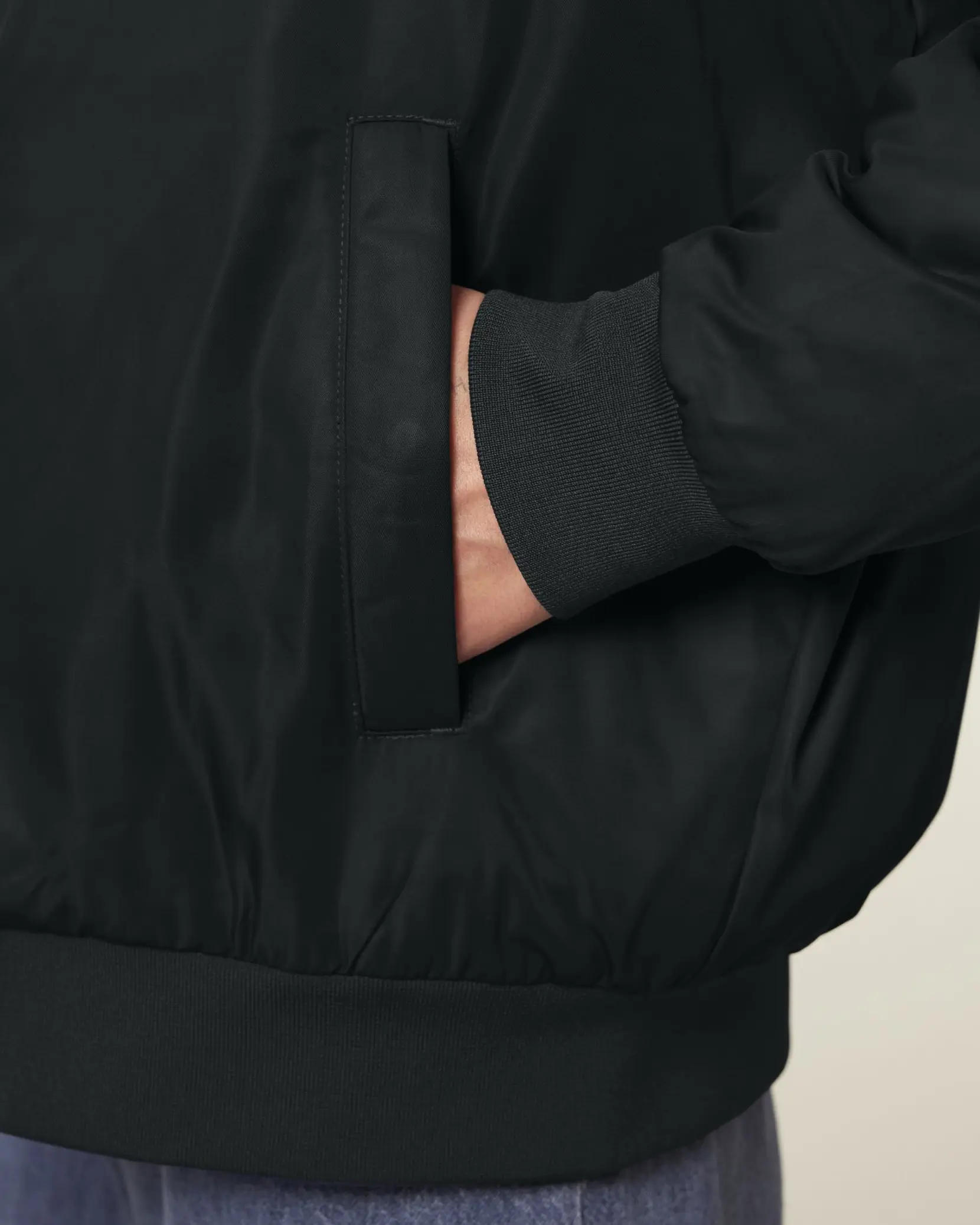 Bild på Bomber 2.0 The unisex bomber jacket