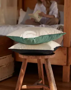 Bild på Fairtrade Cotton Piped Cushion Cover