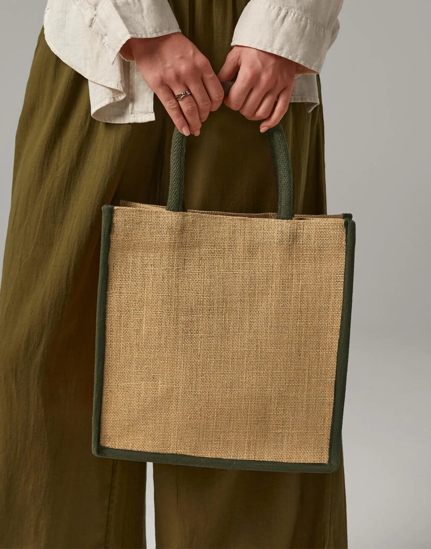 Bild på Natural Starched Jute Midi Tote
