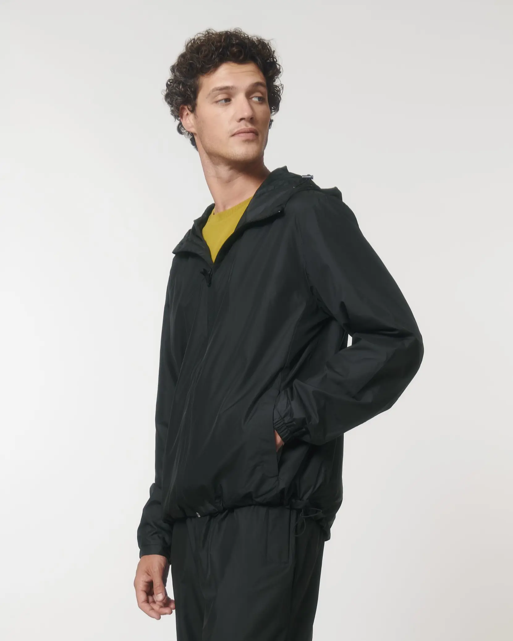 Bild på Commuter The unisex multifunctional jacket
