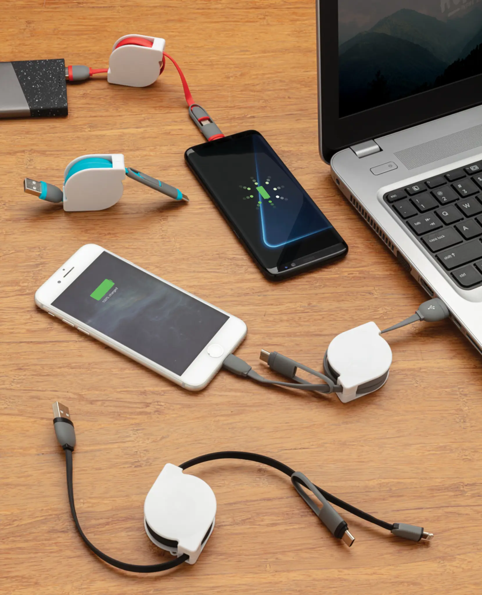 Bild på Utdragbar 3-i-1 kabel