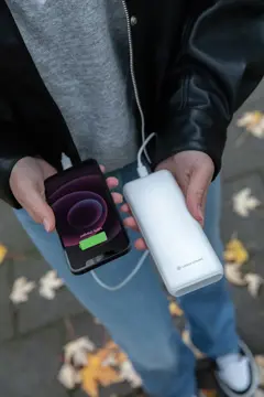 Bild på Urban Vitamin Pasadena 20.000 mAh 18W PD powerbank