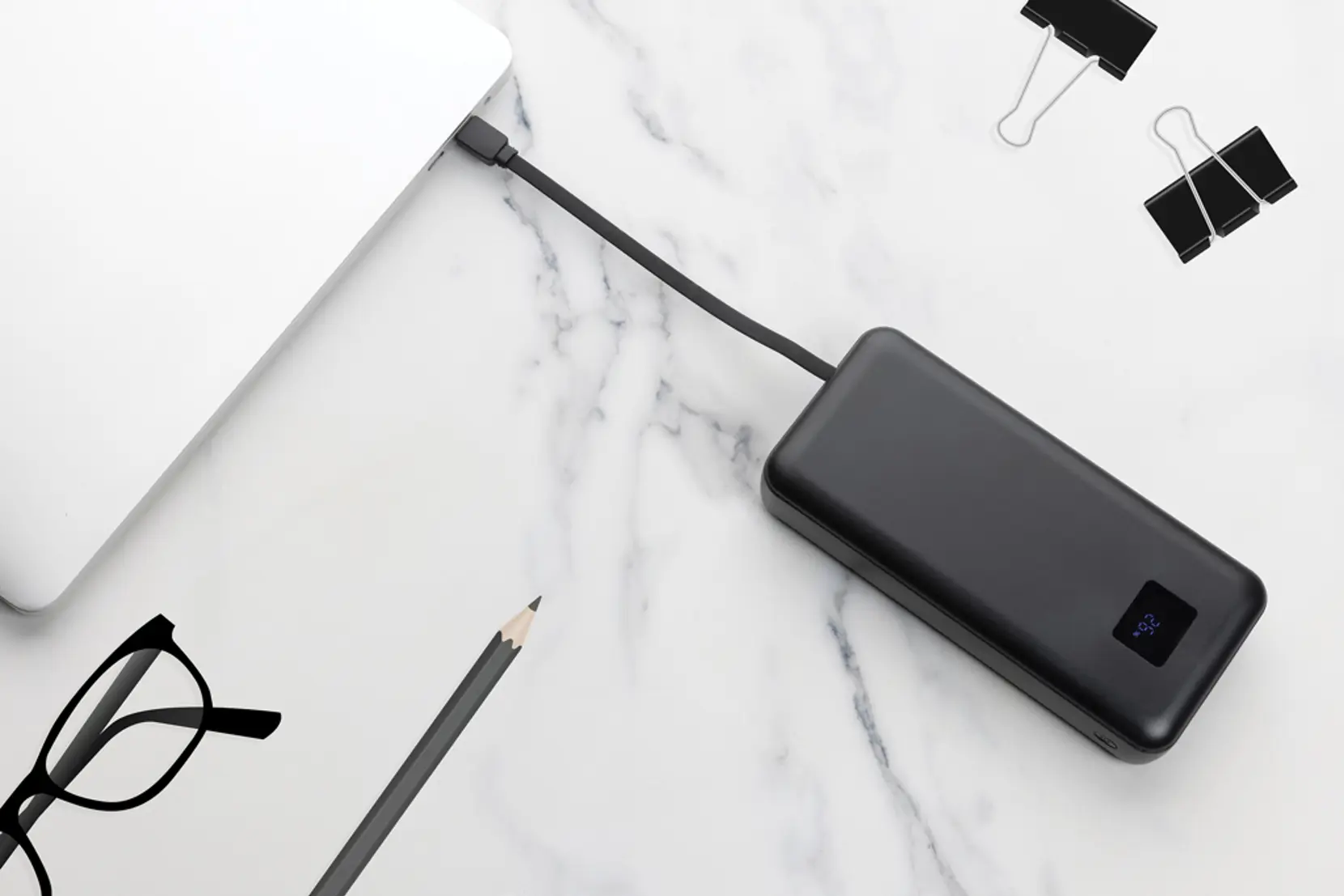 Bild på Gridley 20.000mAh/65W laptop powerbank RCS plast