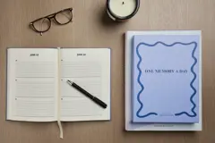 Bild på VINGA One memory a day GRS certifierat papper journal