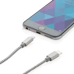 Bild på 3-i-1 flätad kabel