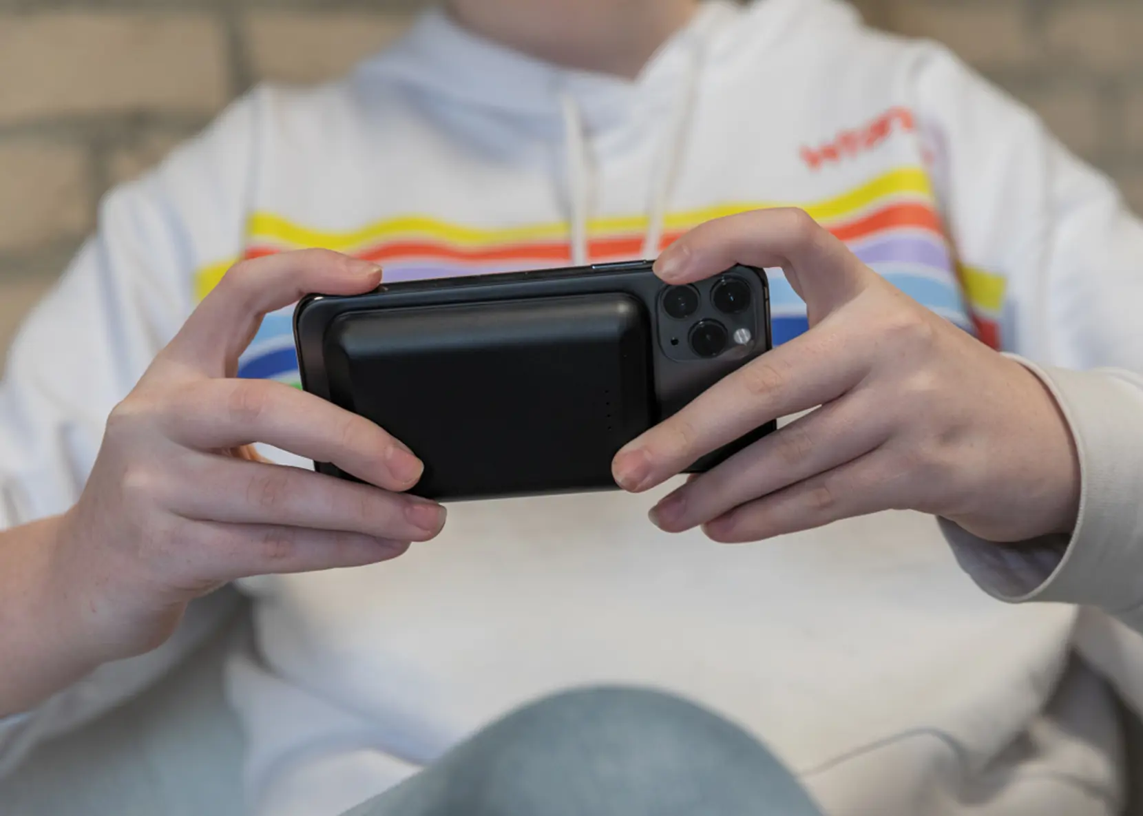Bild på Magnetisk 5.000 mAh 5W trådlös powerbank