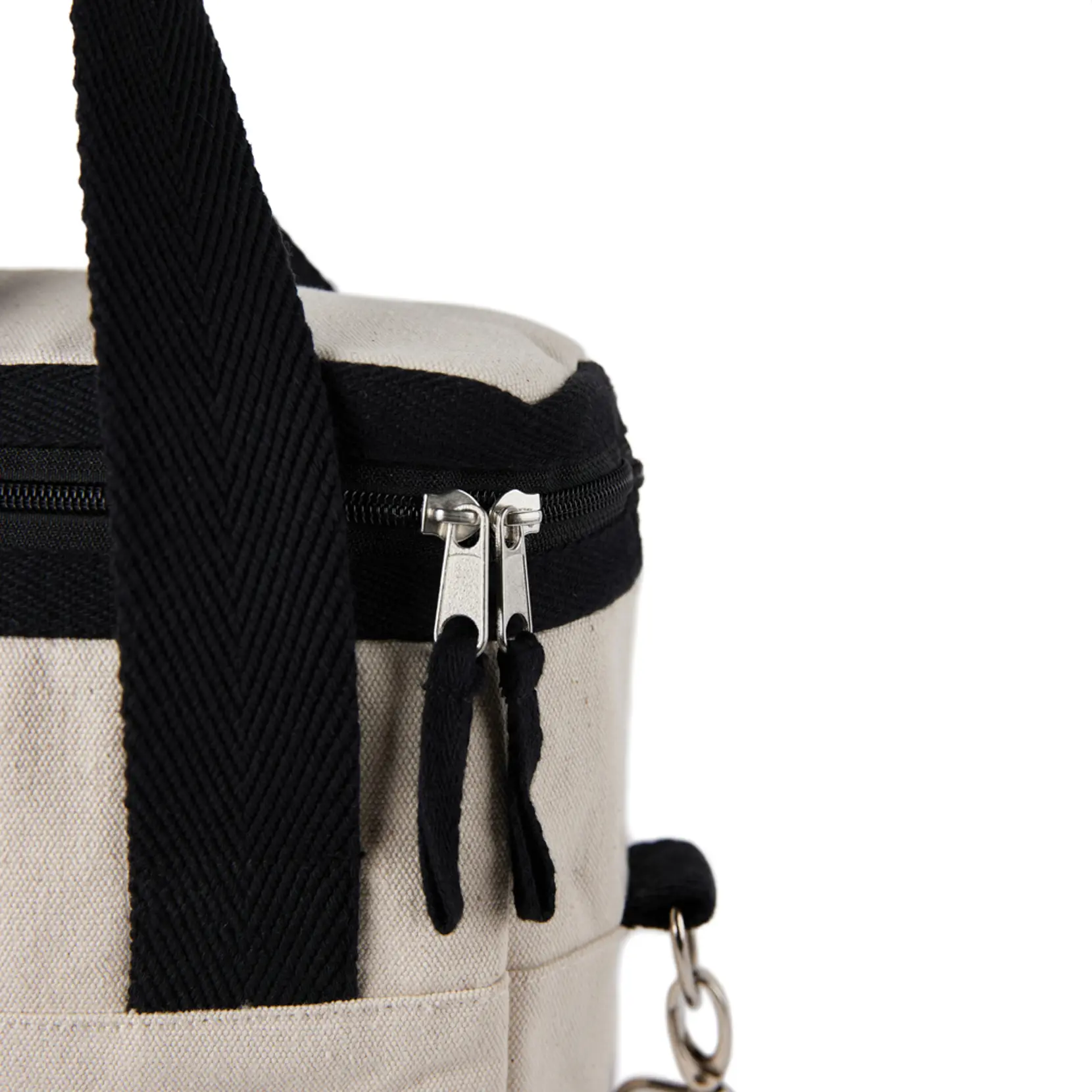 Bild på VINGA Volonne AWARE™ återvunnen canvas kyl totebag