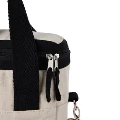 Bild på VINGA Volonne AWARE™ återvunnen canvas kyl totebag