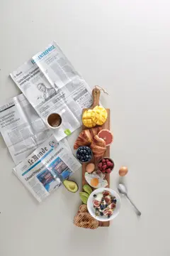 Bild på VINGA Buscot lång serveringsbräda
