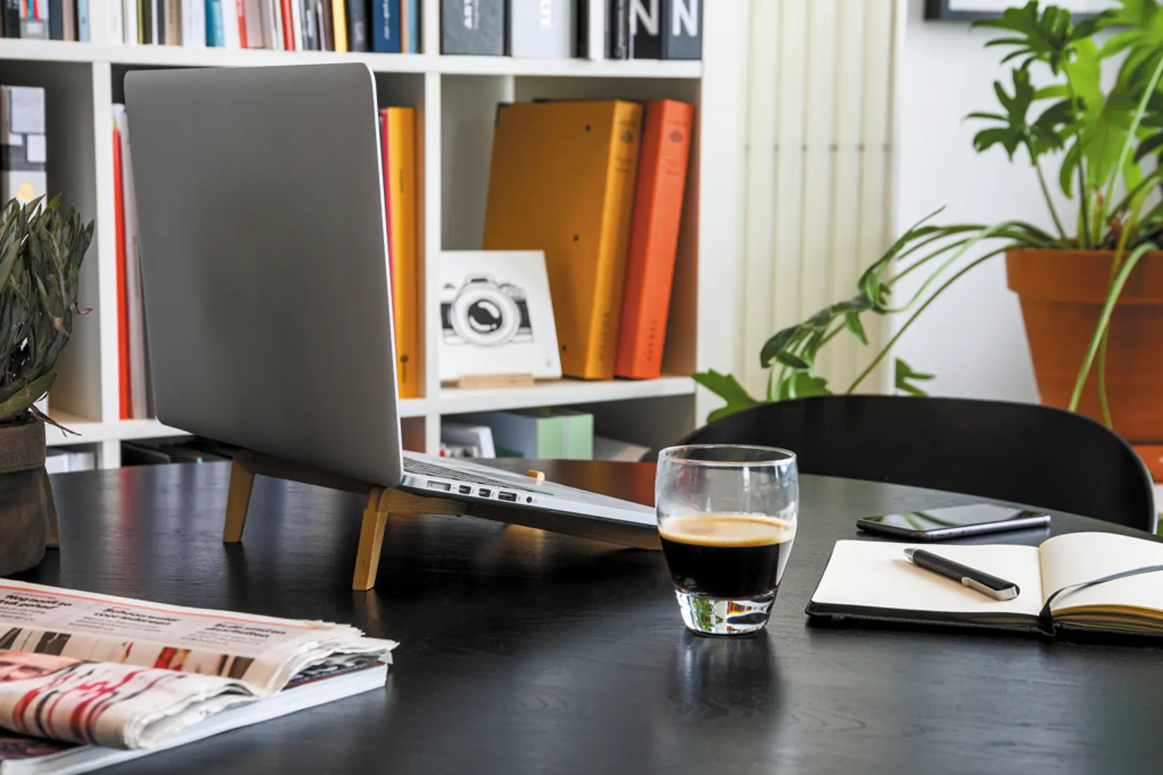 Bild på Bambu laptopfötter