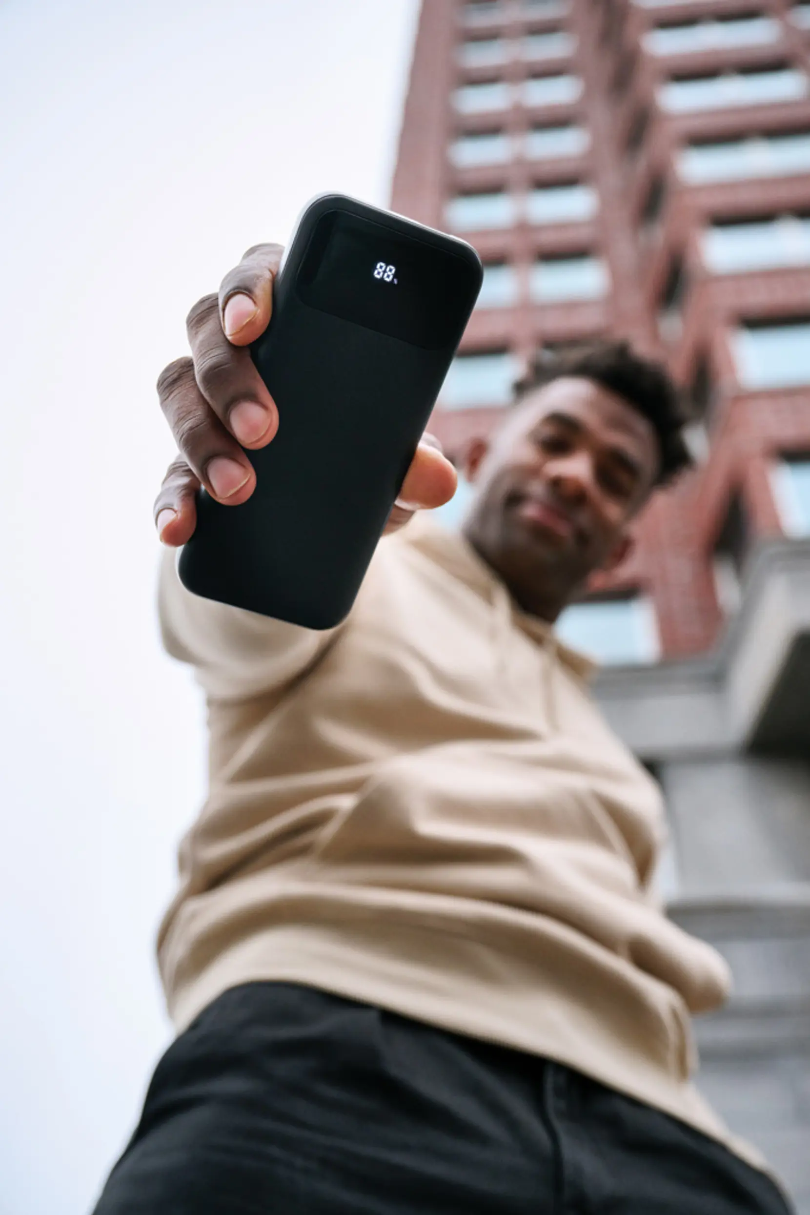 Bild på Turbopack RCS plast powerbank 10.000 integrerade kablar