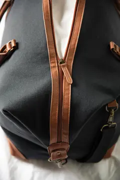 Bild på VINGA Sloane weekendbag RCS återvunnen polyester