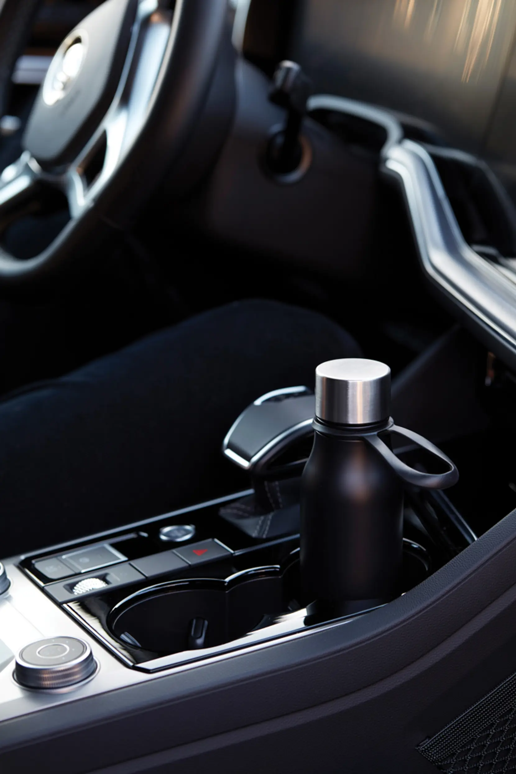 Bild på VINGA Lean termosflaska