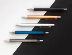 Bild på X8 metallic penna