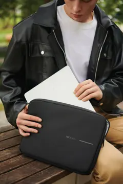 Bild på XD Design 16" Laptopsleeve