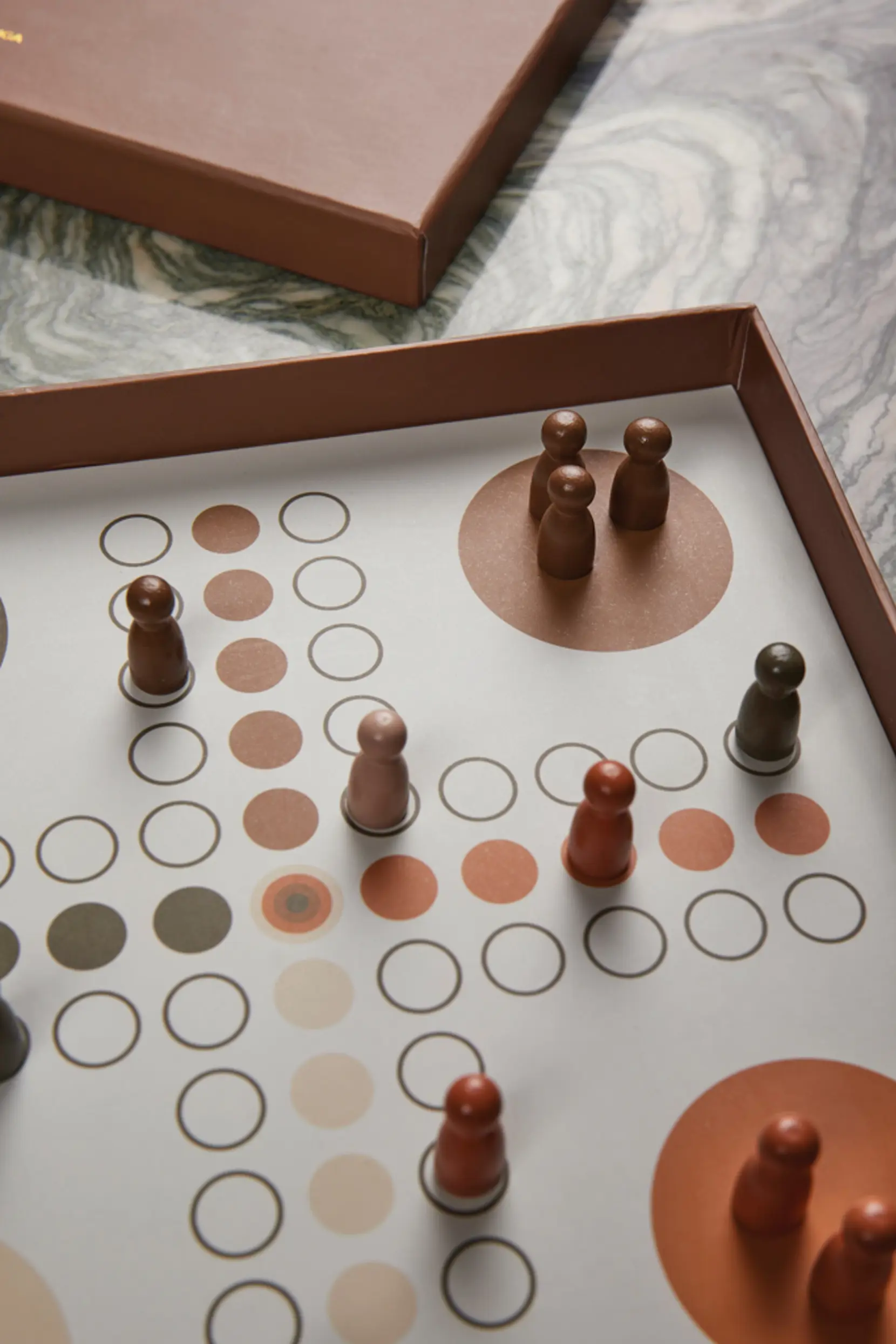 Bild på VINGA Coffee table collection box