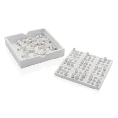 Bild på Sudoku-spel i trä