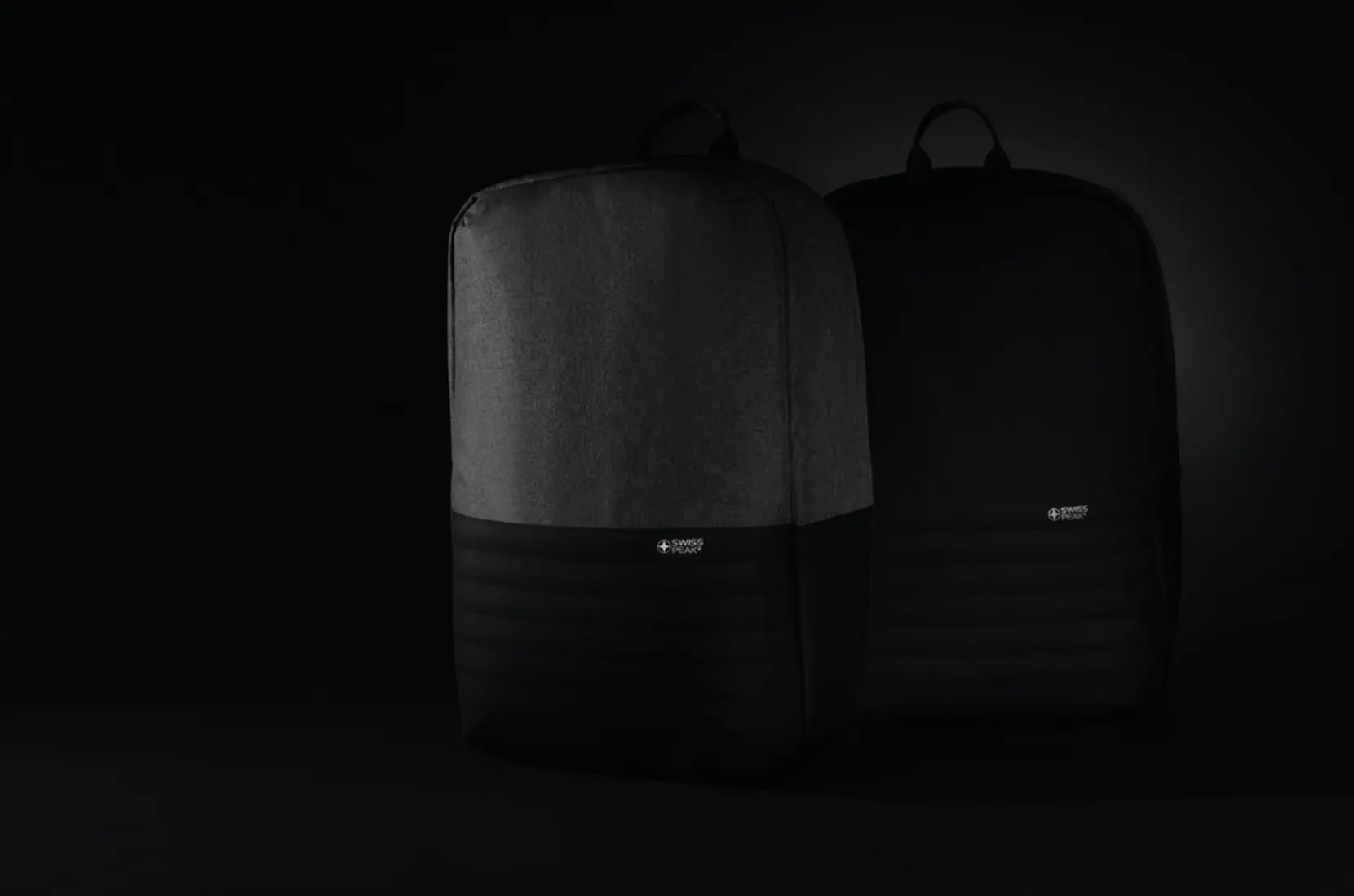 Bild på Swiss Peak AWARE™ anti-ficktjuv RFID 15.6" laptopryggsäck