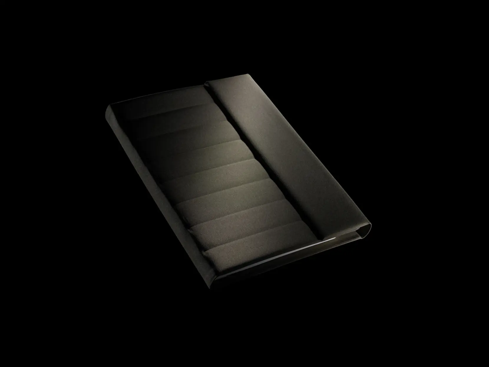 Bild på Impact Aware™ A5 portfolio med magnetstängning