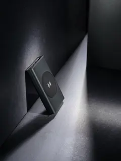 Bild på Terra 5.000mAh/5W trådlös powerbank RCS återvunnen aluminium