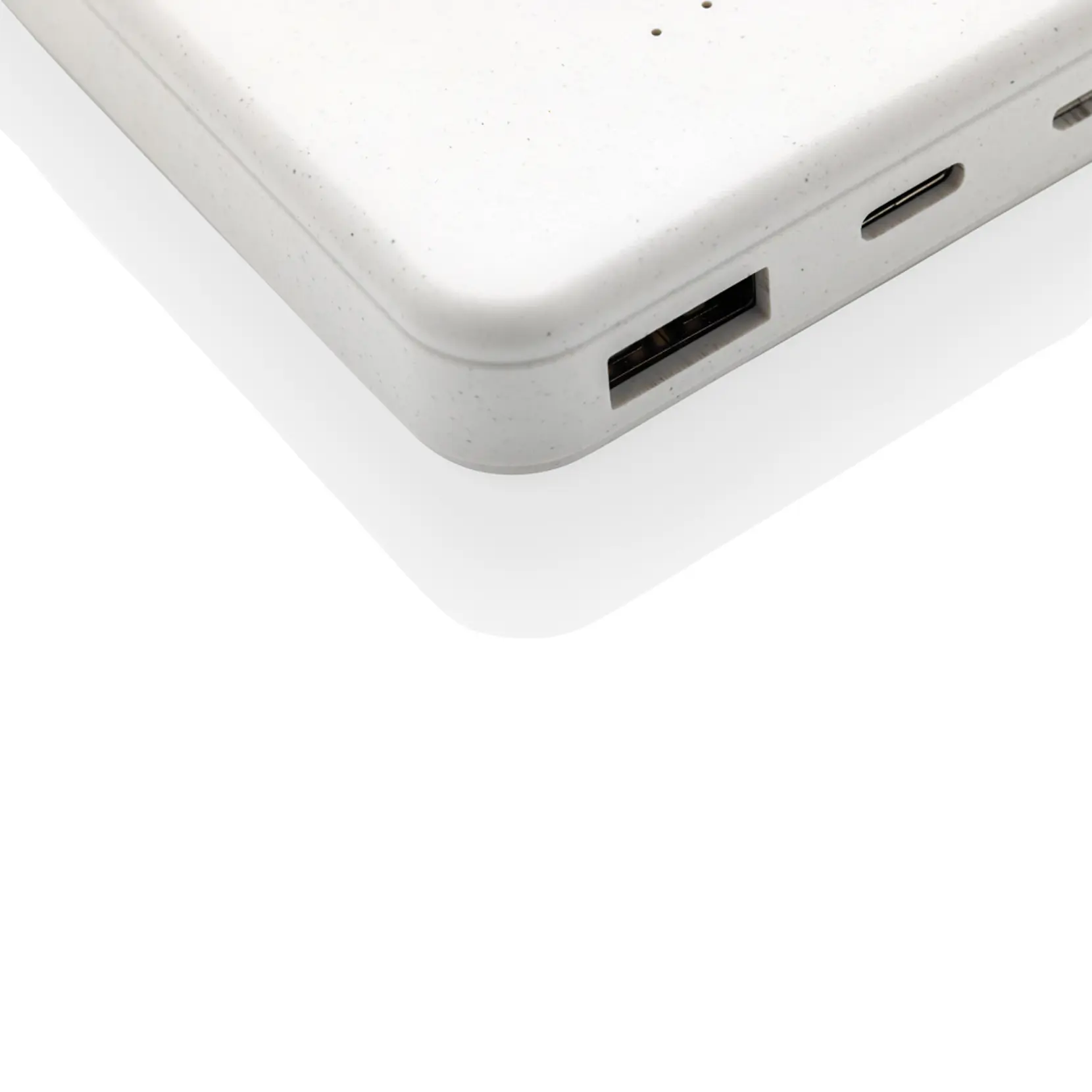 Bild på 5.000 mAh trådlös powerbank i RCS återvunnen plast