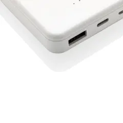 Bild på 5.000 mAh trådlös powerbank i RCS återvunnen plast