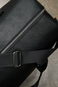 Bild på VINGA Bermond RCS återvunnet PU weekendbag