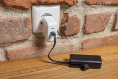 Bild på Powerlink RCS rplast 3000 mAh powerbank iOS-kontakt