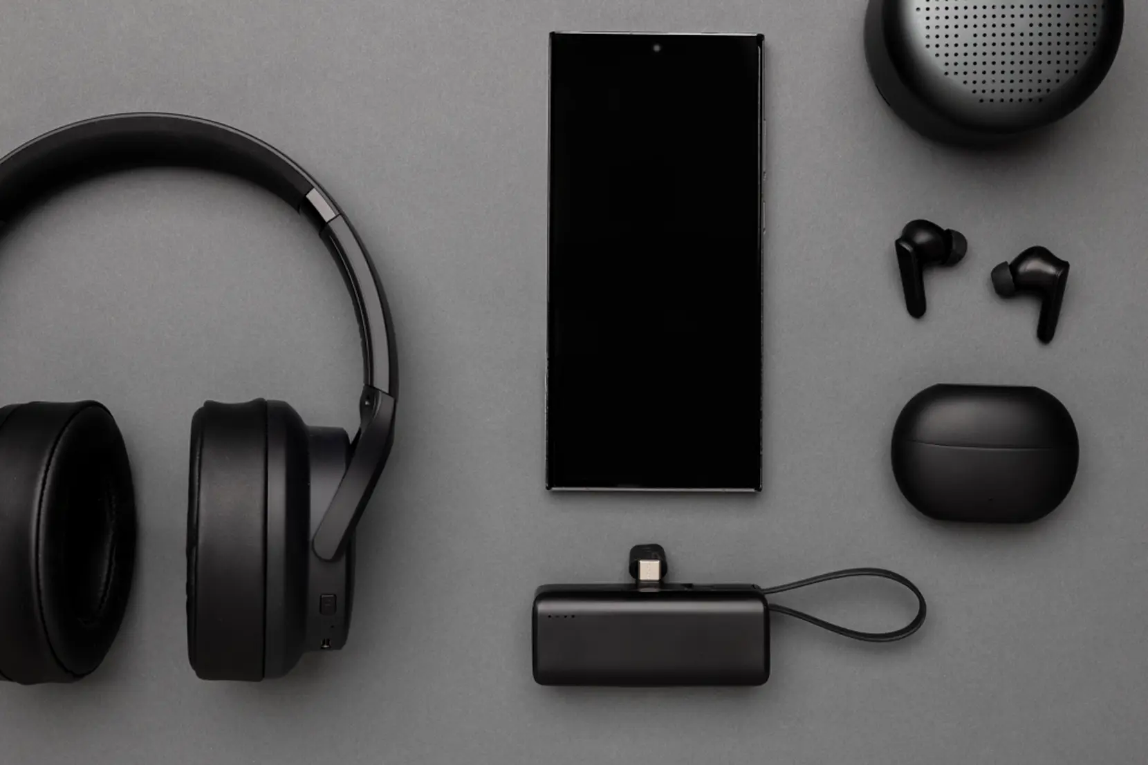 Bild på Powerlink RCS rplast 3000 mAh powerbank USB C-kontakt