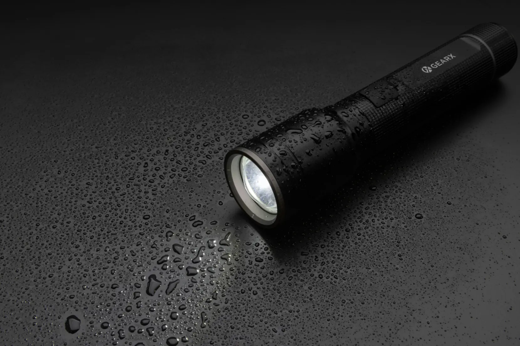 Bild på USB-återuppladdningsbar heavy duty ficklampa RCS aluminium