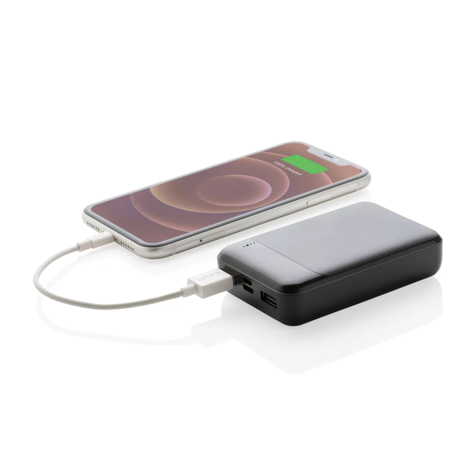 Bild på 10.000 mAh powerbank i återvunnen plast, RCS standard