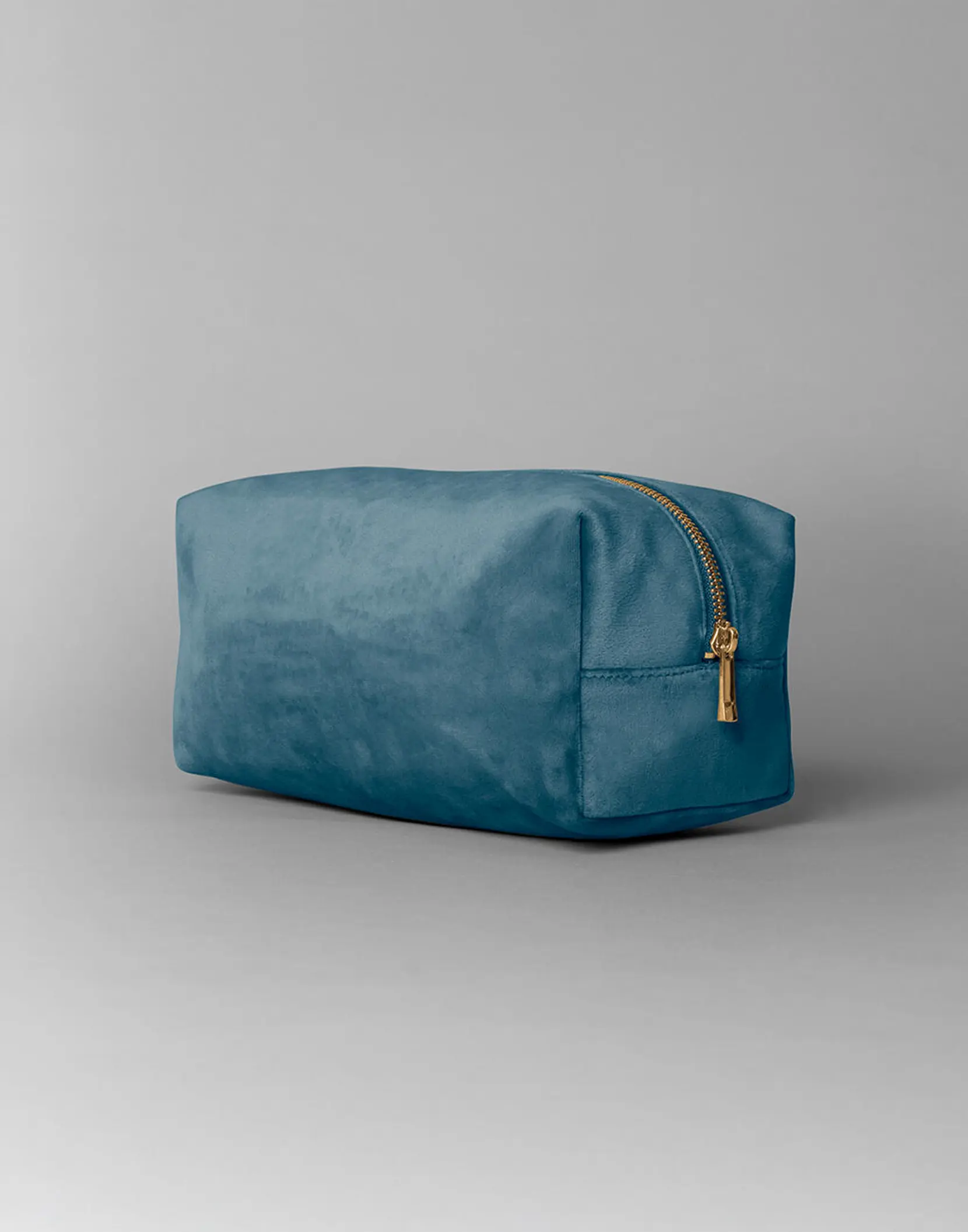 Bild på Velvet Toiletry/Accessory Case