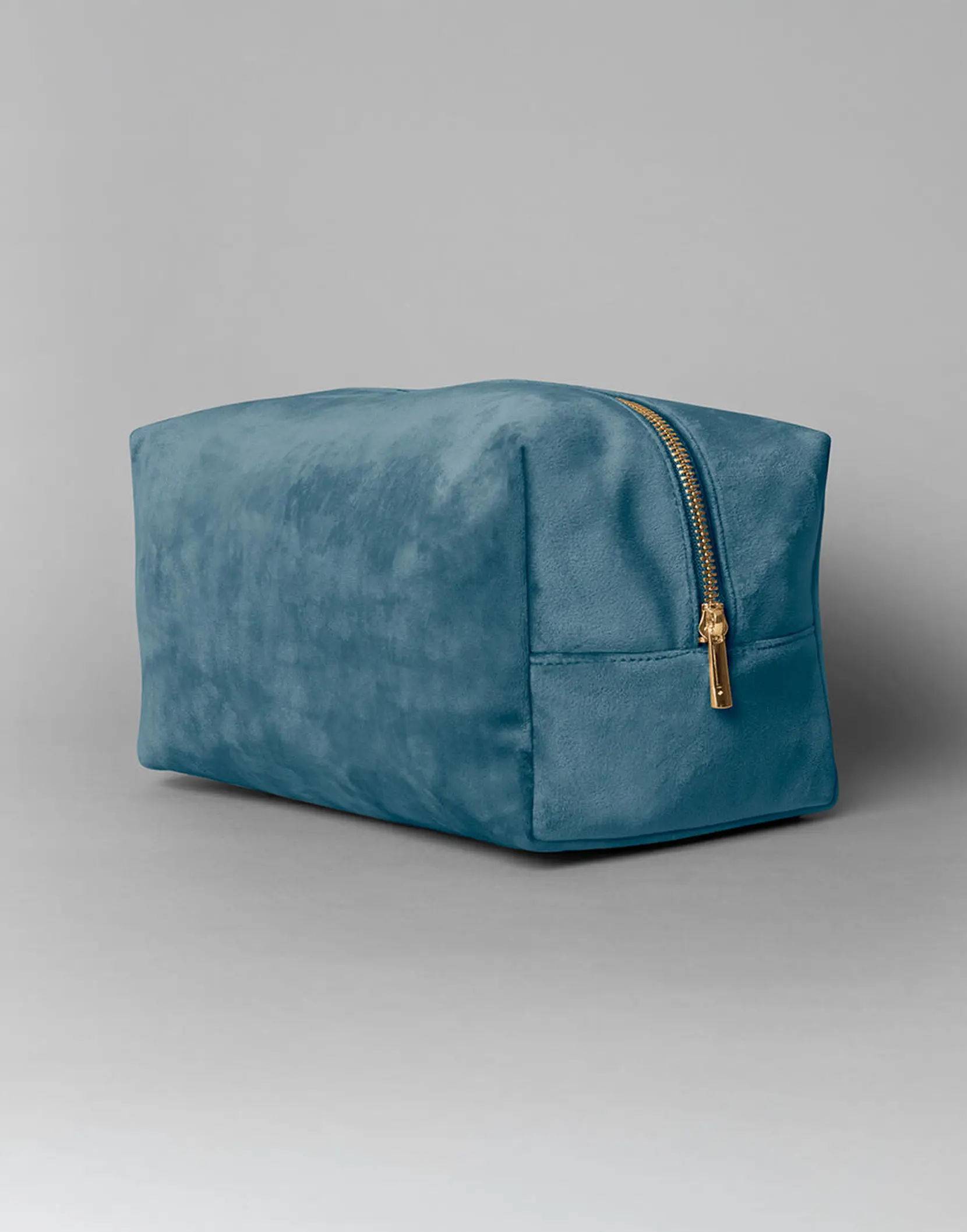 Bild på Velvet Toiletry/Accessory Case
