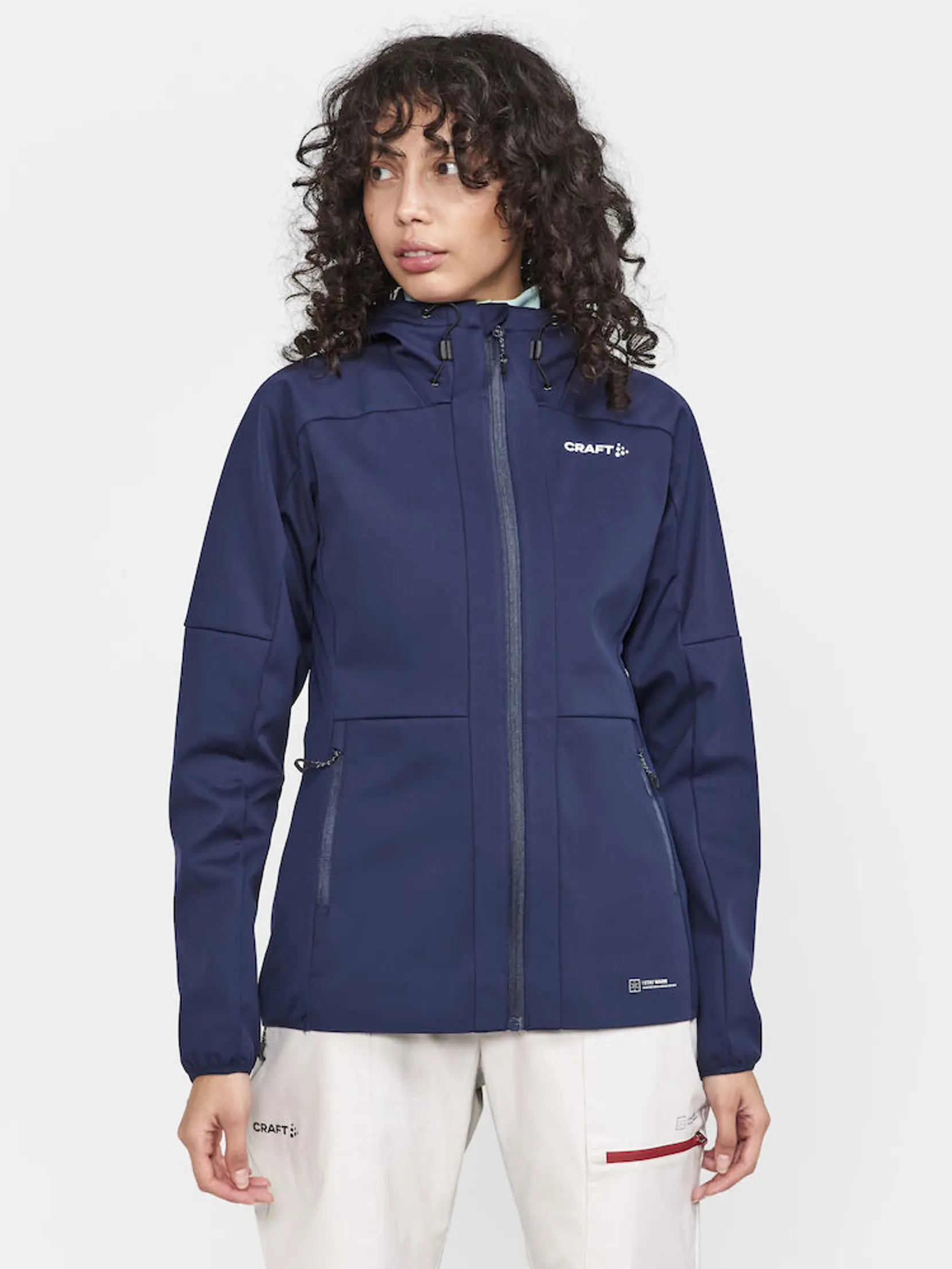 Bild på Core Backcountry Hood Jacket W