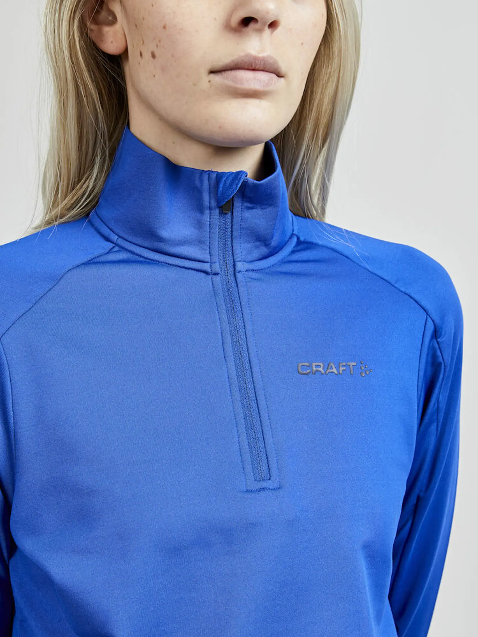 Bild på CORE Gain Midlayer W