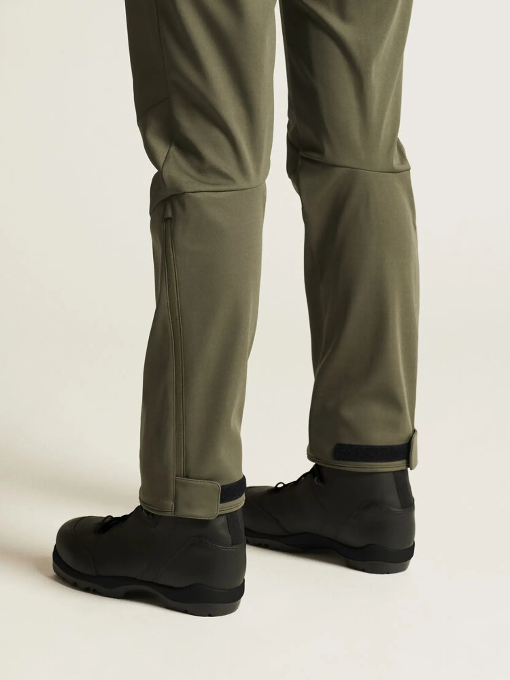 Bild på Core Backcountry Pants W