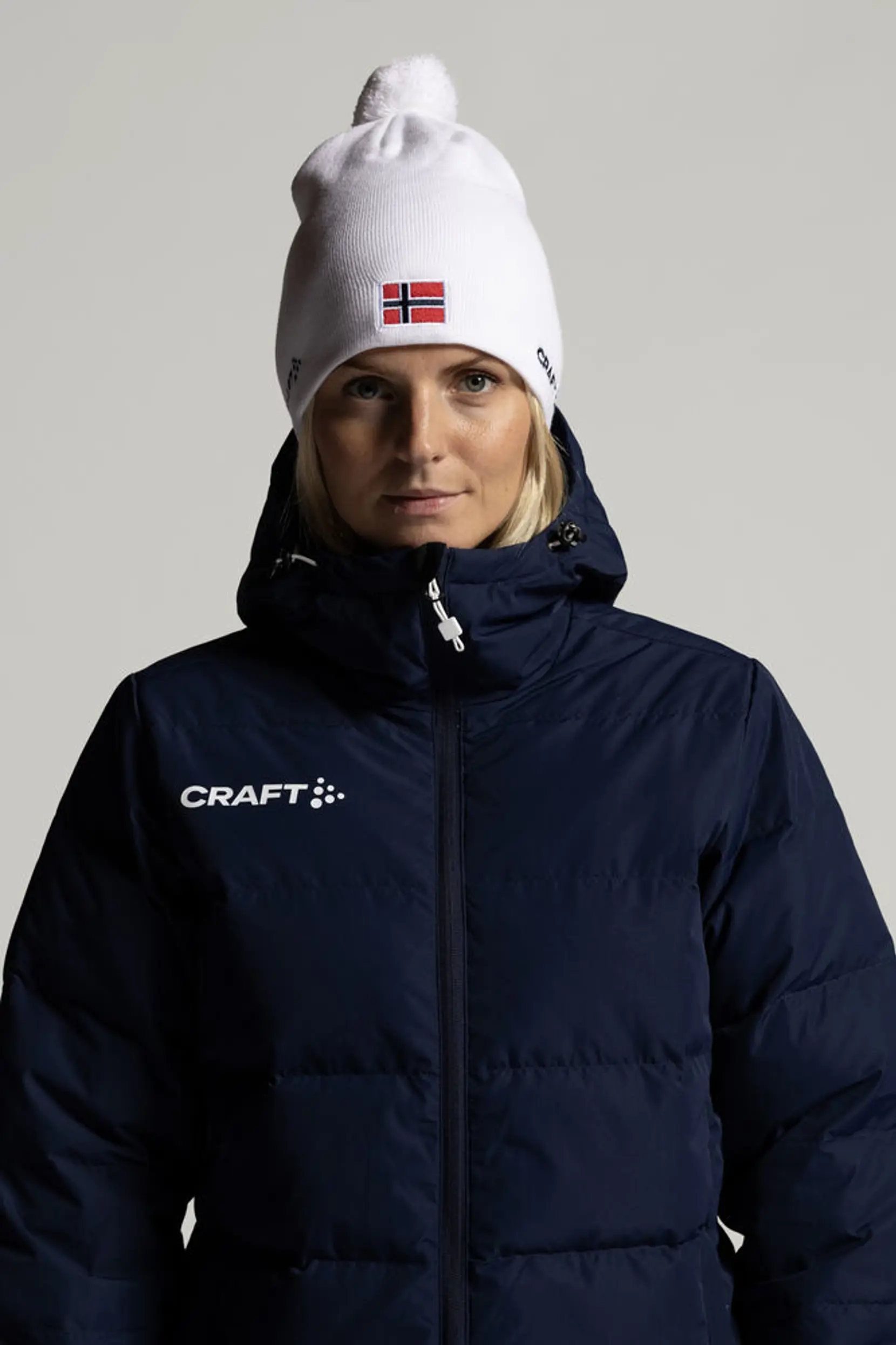 Bild på Evolve Down Jacket W