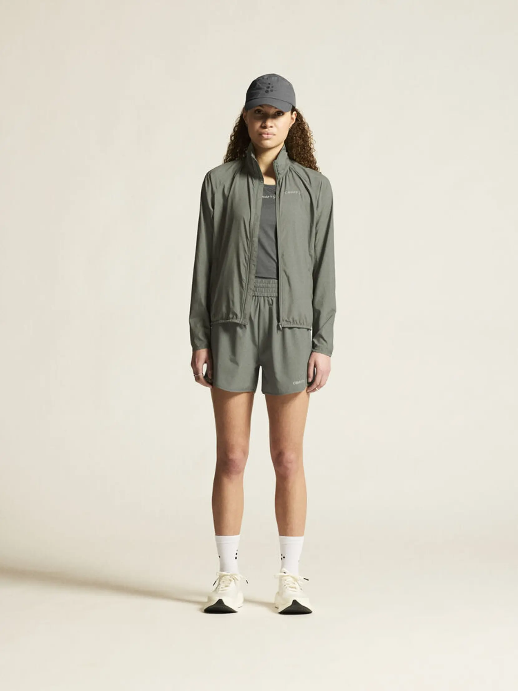 Bild på CORE Essence Wind Jacket W