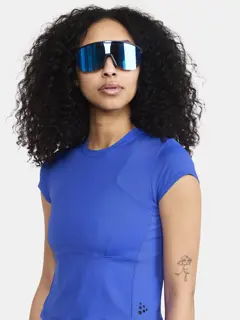 Bild på ADV Tone Cropped Tee W