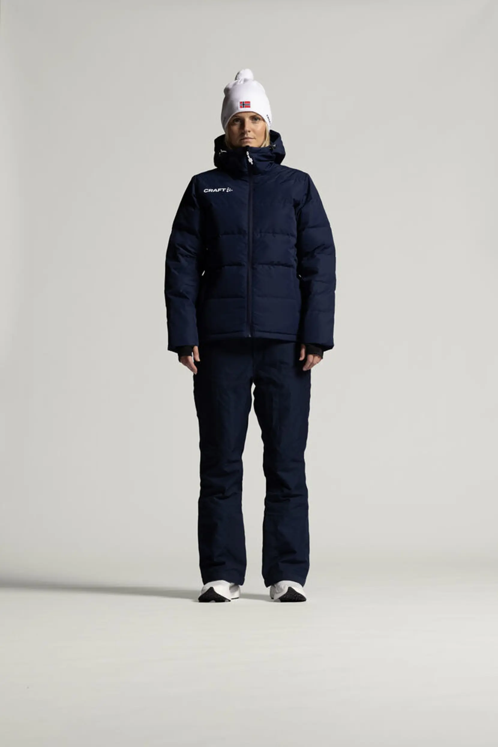 Bild på Evolve Down Jacket W