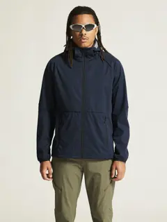 Bild på CORE Explore Softshell Jacket 2 M