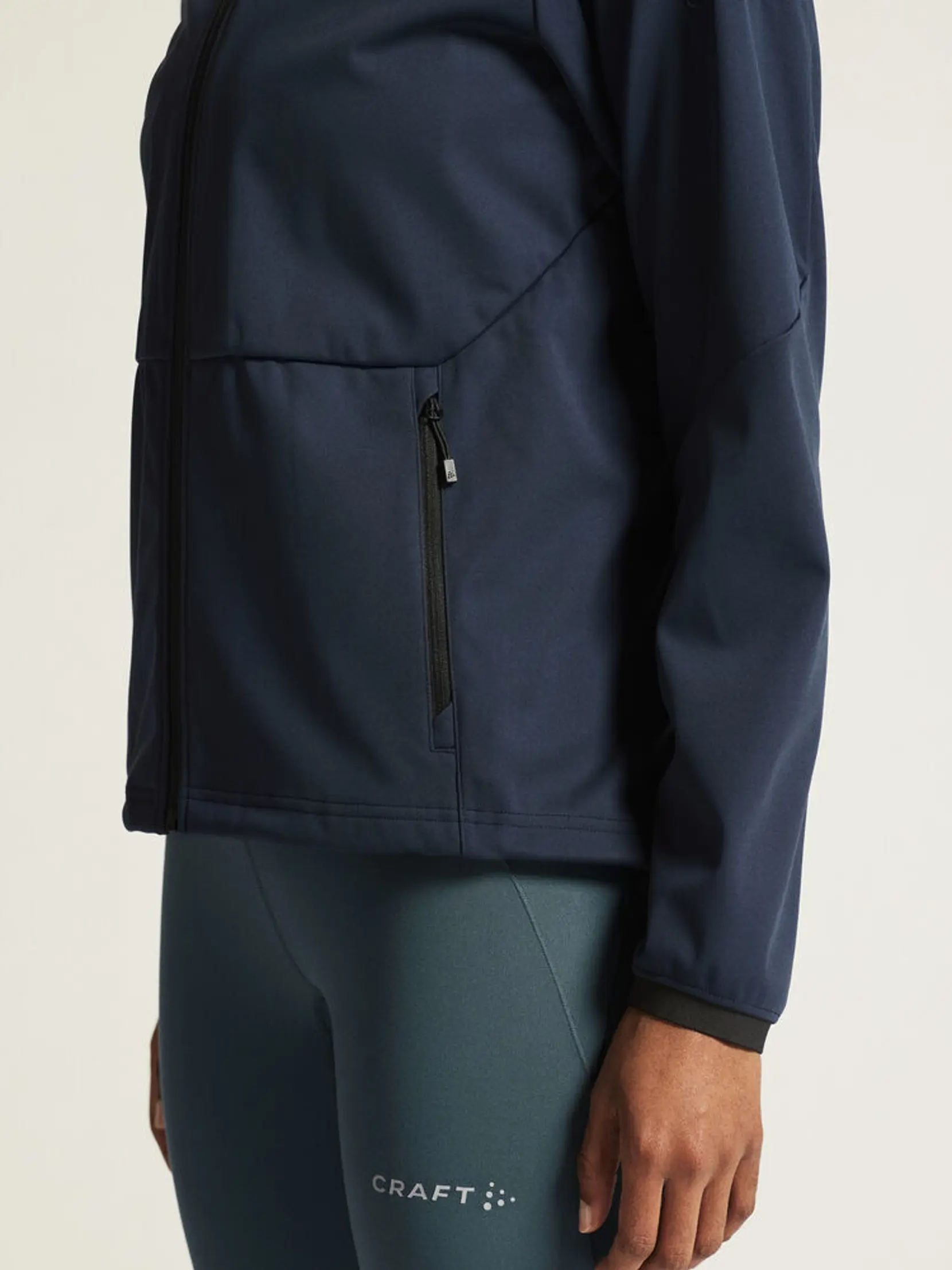 Bild på CORE Explore Softshell Jacket 2 W