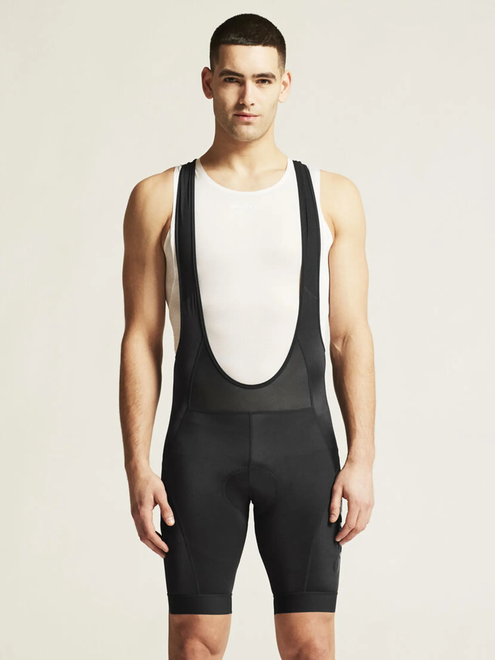 Bild på CORE Essence Bib Shorts M