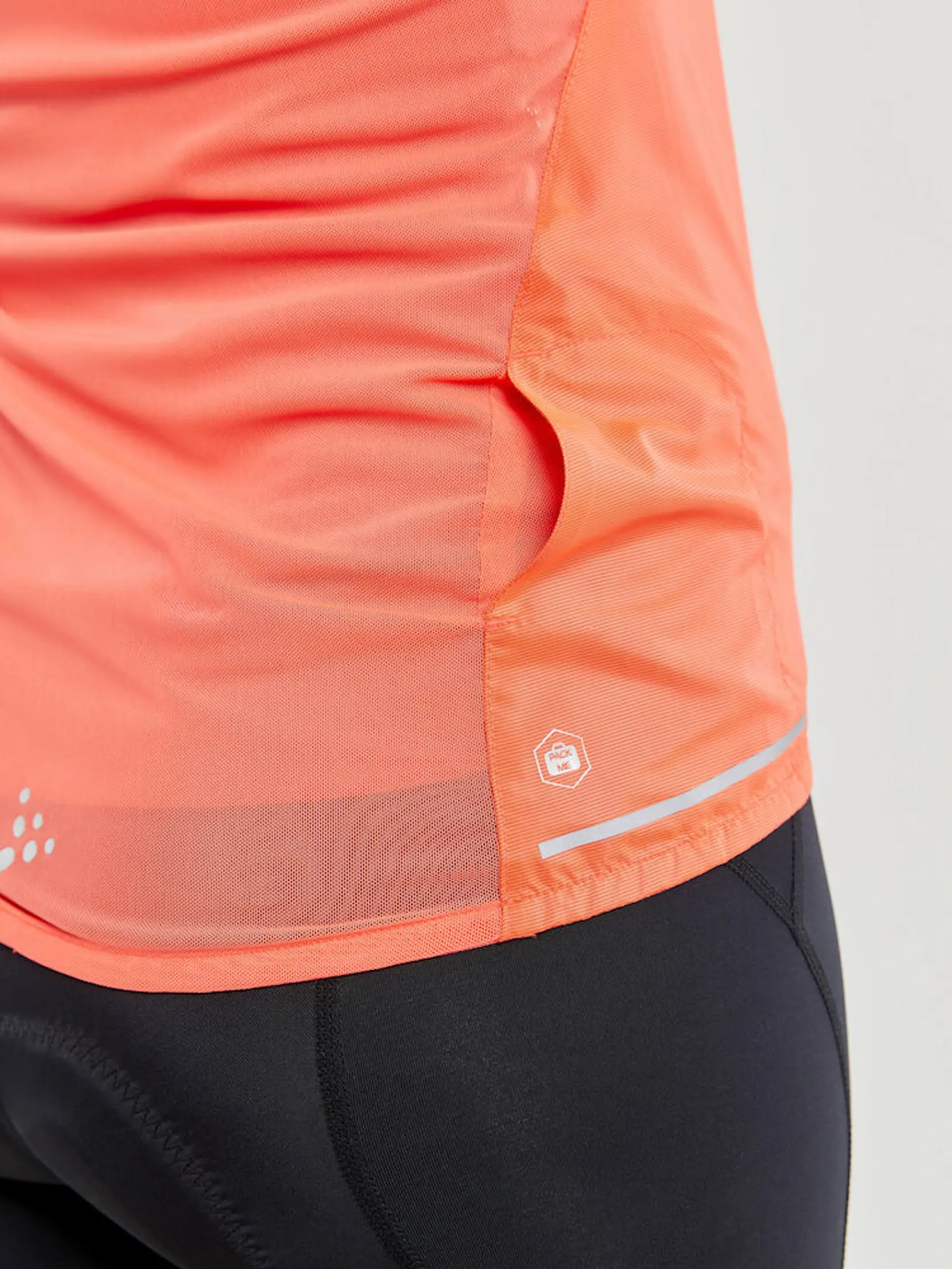 Bild på ADV Essence Light Wind Vest W