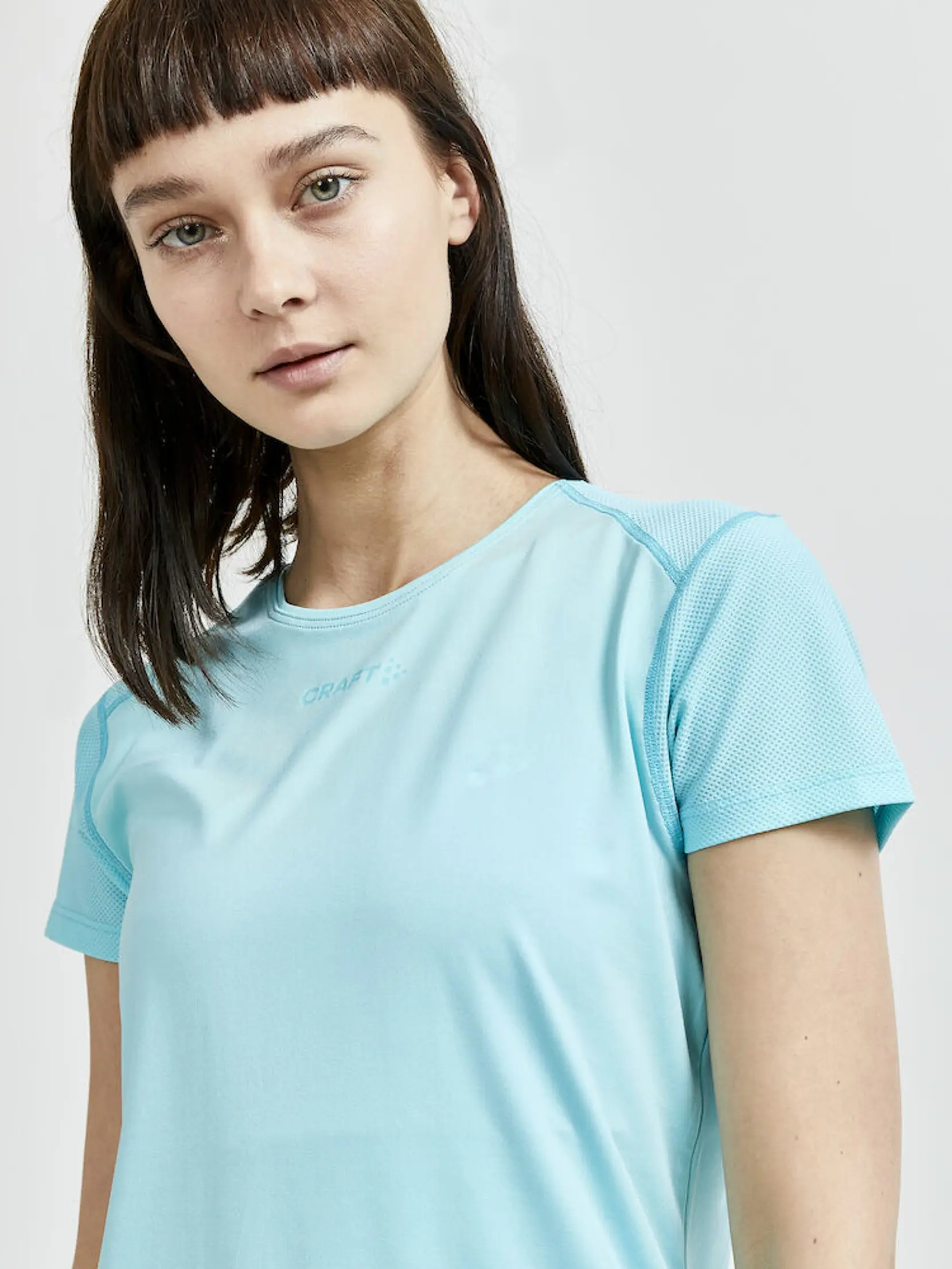 Bild på ADV Essence SS Slim Tee W