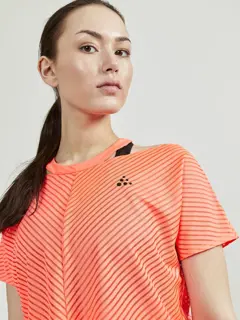 Bild på ASOME Cropped Tee W